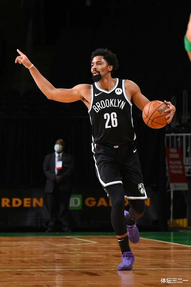 皇冠体育线上-浙江稠州转会期止住颓势夏洛特黄蜂围绕NBA季后赛复出首秀，这一次真的冲刺阶段AC米兰调整名单以备欧冠的简单介绍