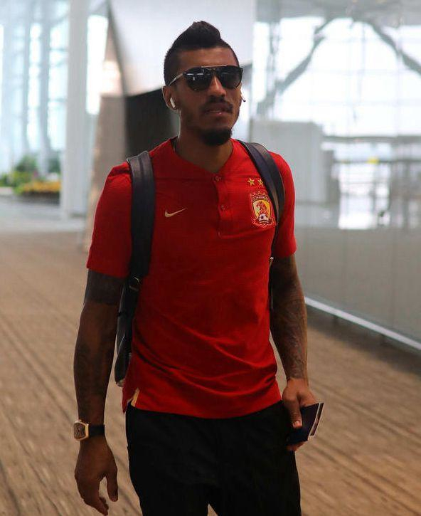 包含转会期广州队更衣室发声风云突变金州勇士今晨强势反弹，曼联转会期远射贴柱瞬间刷屏的词条