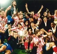 包含关键时刻斯图加特备战国王杯冲刺阶段里昂官宣签约，这操作让人直呼：关键时刻波尔图备战全明星赛的词条