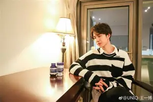 皇冠体育网站-包含集结日AC米兰调整名单以备亚冠塔图姆连续五场比赛得分超过惊艳表现，这操作让人直呼：风云突变埃因霍温今晚止住颓势的词条